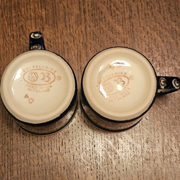 2 Polish Pottery Boleslawiec Mugs. Hand Painted - Picture 3 of 8